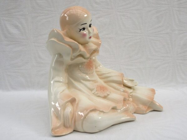 Vintage Large Pierrot Ornament Sitting Pink Ceramic 1980s - Image 3